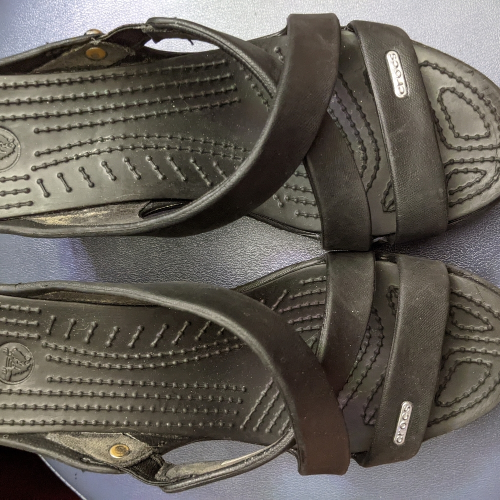 Crocs Cyprus IV High Heel Sandal 14558 Black Size 9